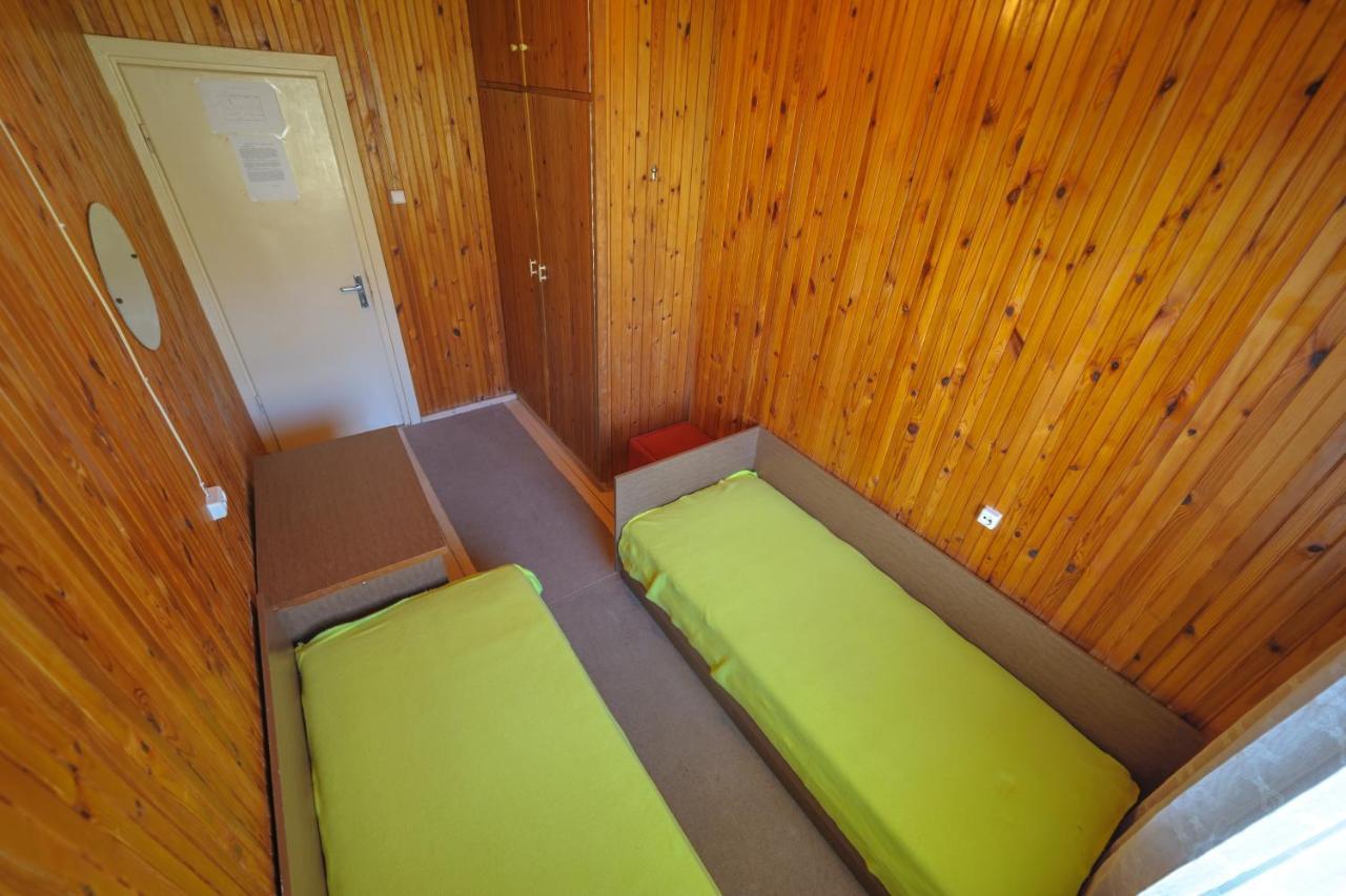 Nostalgija Pervalkoje Hostel Neringa Kültér fotó