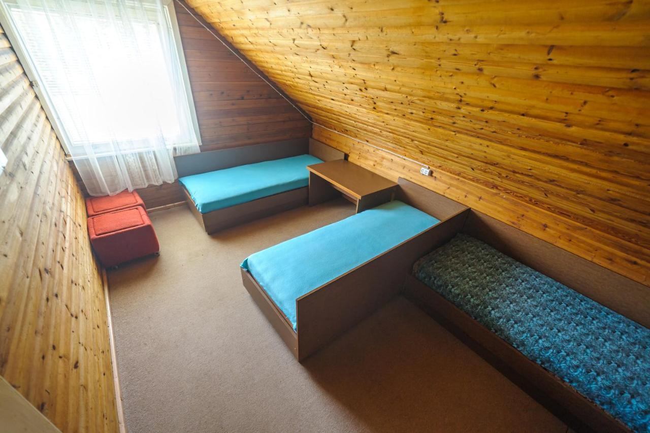 Nostalgija Pervalkoje Hostel Neringa Kültér fotó