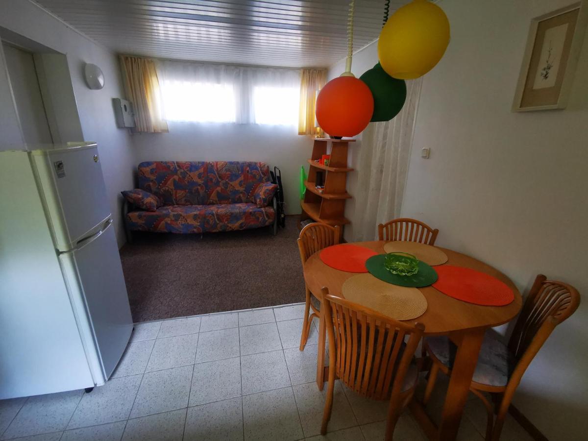 Nostalgija Pervalkoje Hostel Neringa Kültér fotó